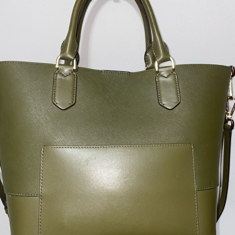 Michael Kors Sage Green Tote with Gold Details - Picture 3 of 4